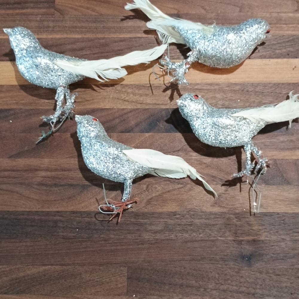 Vintage Set of Four Silver Glitter Wire Christmas Holiday Ornaments